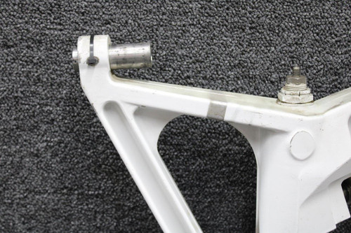 83605-002 Piper PA46-350 Main Gear Trunnion Upper LH