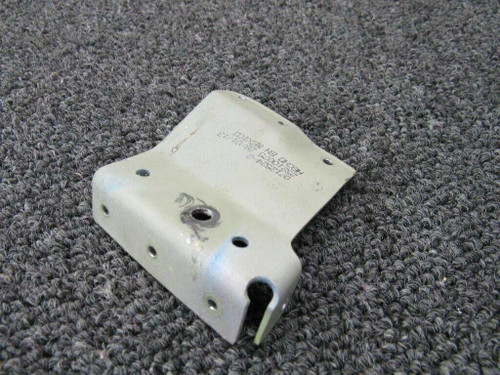 Cessna 0712524-2 Cessna 182T Bracket RH Air