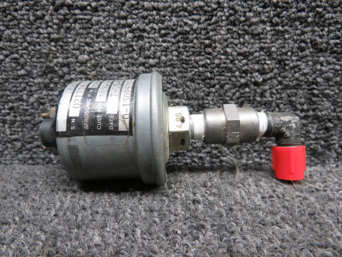 080400-0003 (Alt: 102-389017-1) Beech A36 Aerosonic Corp Oil Pressure Transducer