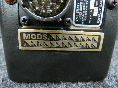 King Radio 065-0014-11 King Radio KSA-370 Servo Actuator 28V W/ YELLOW TAGC20