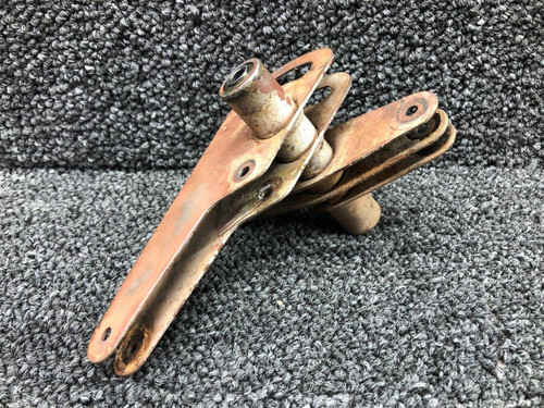 0760703-6 (Alt: 0760703-2) Cessna 182P Aileron Bellcrank Assembly RH