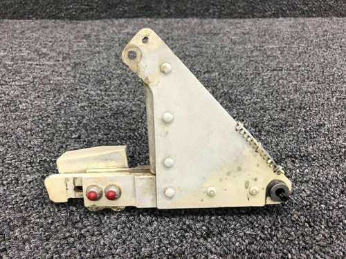 Beechcraft 35-815077-11 Beech B58 Bracket Uplock Main Gear RH