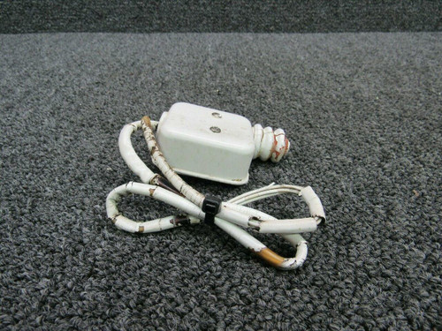 Beechcraft 002-361013-32 Beech A36 Landing Gear Safety Switch RH Volts 28