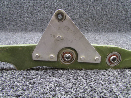 0814007-1 (Use: 0814007-3) Cessna 310D Aft Elevator Bellcrank Assembly