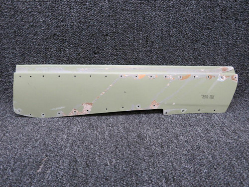 2211075-2 Cessna 182T Retainer Rear Window RH