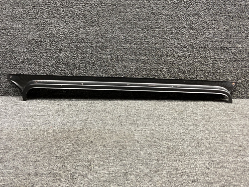 20923-005 Piper PA24-250 Cabin Door Window Bottom Trim Strip