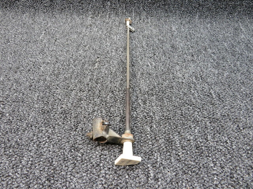 Cessna S1517-2 USE S1517-7 Cessna 150F Control Assembly Strainer Drain 12.25