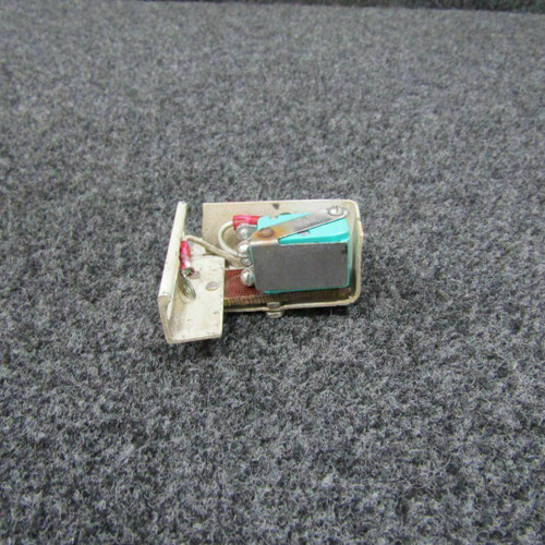 Piper V3-1001 Piper PA-31T Nose Baggage Door Switch Assembly C20
