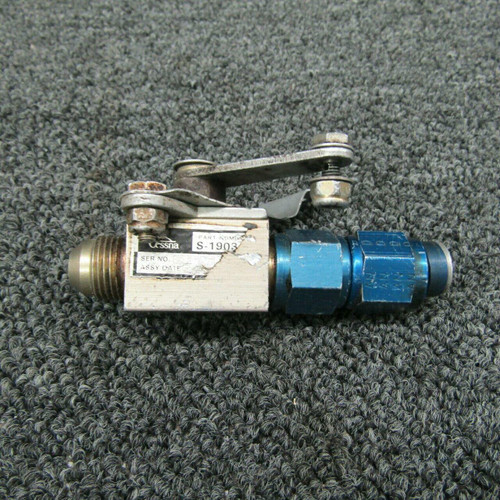 Cessna S1903-2 Cessna 172 Valve Fuel Shut Off