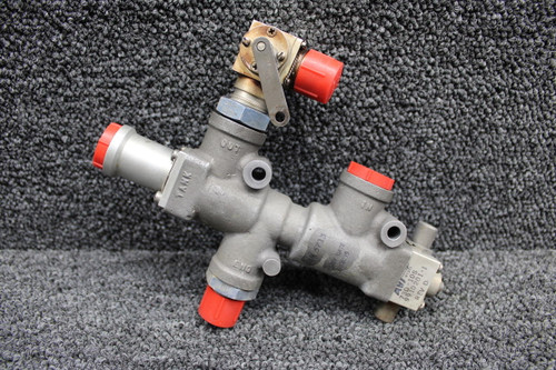 Cessna 9910201-1 Cessna 402C Fuel Selector Valve Assembly LH / RH