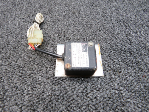 9910412-1 Cessna 402C 311A Temperature Controller (Volts: 28)