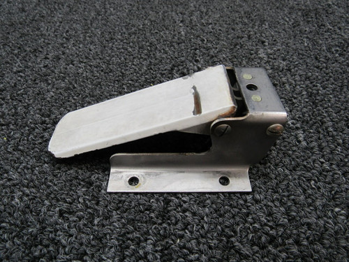 Piper 79530-002 Piper PA28R-201 Outside Door Handle Assembly