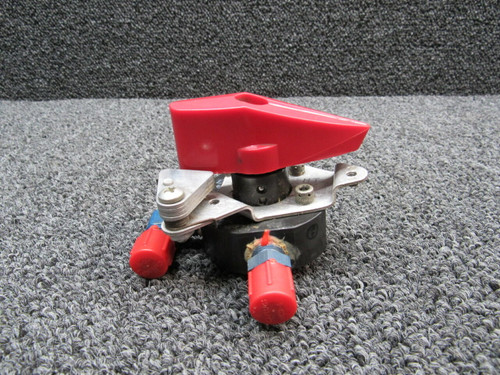 Allen Aircraft 6S122 Piper PA28R-201 Allen Aircraft Fuel Selector Valve Assembly