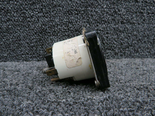 Faris Cessna T210F Faris Oil Pressure and Temperature Indicator Volts 28