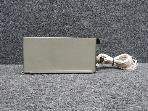 King Radio Corp 066-1031-00 M/N KNR-661 King Radio Corp VOR / LOC Navigational Receiver V 28