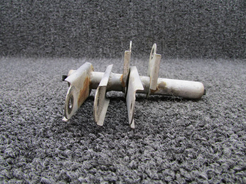 5025005-2 (Use: 5025005-16) Cessna 421B Flap Bellcrank Assembly Inboard RH