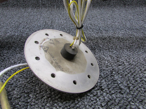 PAA700-6, FMF706-1 Cessna 421B CAS Fuel Transmitter with Mounting Retainer (28V)