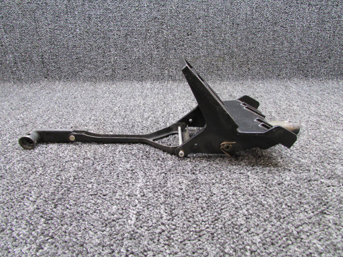 1460320-1 Cessna Rudder Pedal Assembly w Arm, Link and Bellcrank LH or RH
