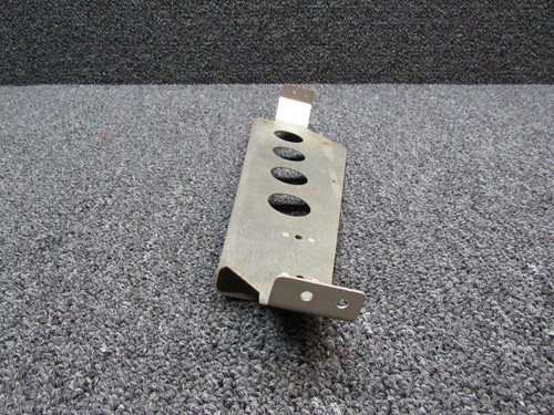 Cirrus 19245-001A Cirrus SR22T Bracket Assembly Support Hours 695.5