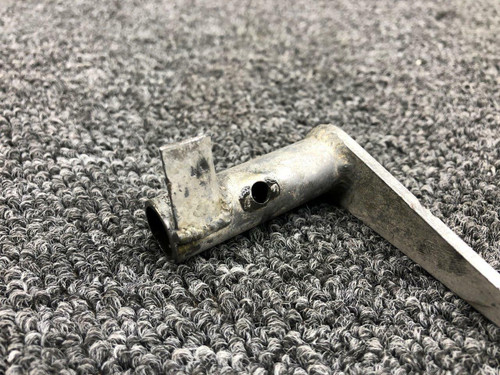 Cessna 5250118-3 Cessna 402C Cowl Flap Arm Assembly LH