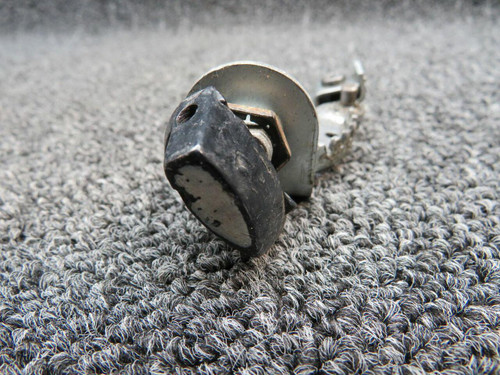 Cessna 5117239-52 Use 5117239-2 Cessna 402C Cabin Air Control Knob Assembly