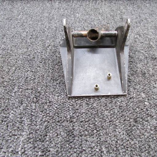 1460320-1 Cessna 172D Rudder Pedal and Arm Assembly LH (Altered)
