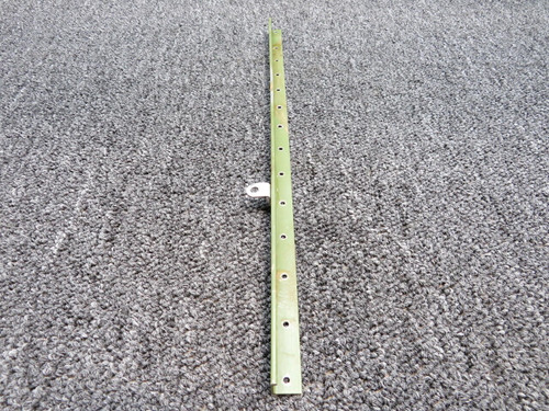 Cessna 0713767-1 Cessna 180J Upper Angle