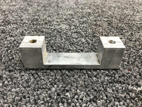 Mooney 8270 USE 840006-000 Mooney M20B Step Bearing Block