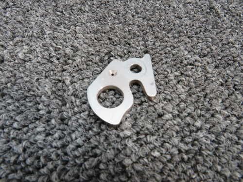 0911920-8 Cessna 162 Cabin Door Cam Latch RH