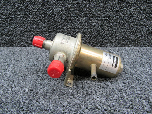 Parker 1H52-10 Piper PA31-T1 Parker Pressure Regulator