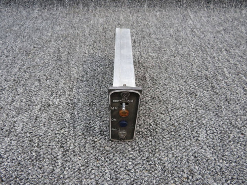 066-1065-00 King Radio KR-22 Marker Beacon Receiver has Mod (Vertical, 14,28V)