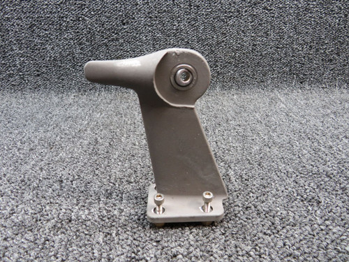 LA57265430 Columbia 350 Hinge Assembly Aft Flap WS 143.5 (CAST)