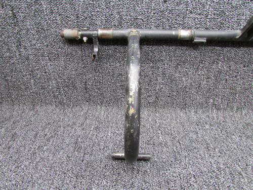 2067001-2 Cessna 177RG Rudder Pedal Bar Assembly RH