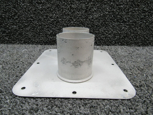 Cessna 1706043-2 Cessna 177RG Divider Assembly W/ Rear Seat Ventilation