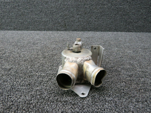 1550212-13  (WEU: 1550212-23) Cessna T337G Air Selector Valve