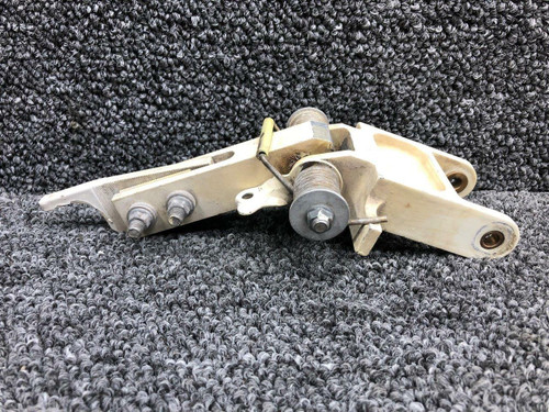 Beechcraft 60-810083-7 / 60-810083-9 Beechcraft 58P Main Gear Retract Leg LH W/ Leg and Support