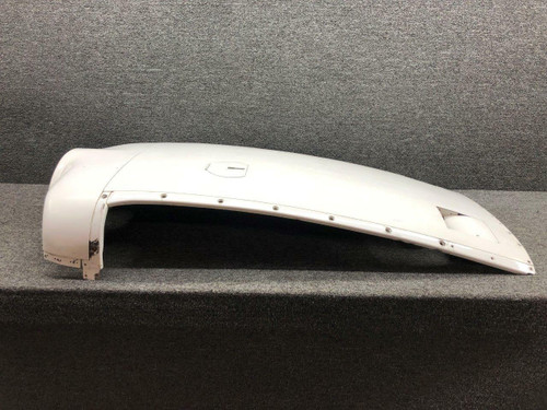 Beechcraft 102-910018-207 / 102-910018-95 Beechcraft 58P Cowling Upper RH W/ Nose Bug