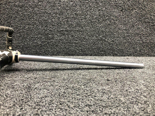 Cessna 0513166-1 / 0413213-9 Cessna 210 Control Wheel Assembly L 15 5/8, D 0.640