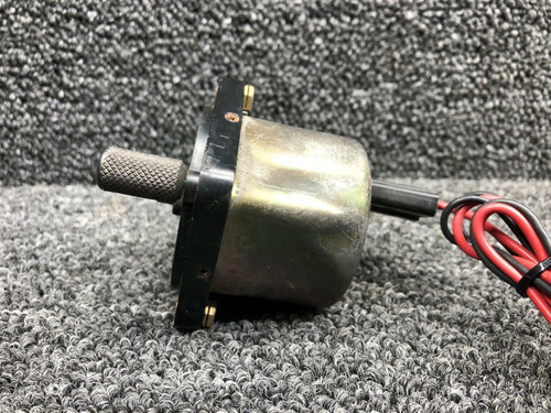 Quartz C664508-0102 Cessna T207A Quartz Clock Indicator Volts 28