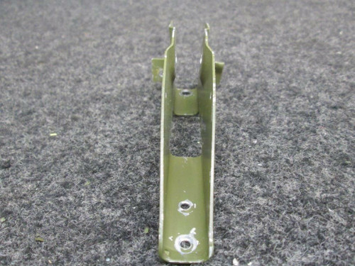050163-1 Cessna A185F Bracket