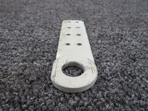 Cessna 0422229-13 USE 0422229-23 Cessna 182T Spar Fitting Forward Assembly RH