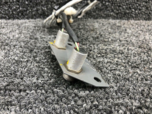 Robinson B320-3, D114-1 Robinson R44II Main Rotor Gearbox Sender and Bracket