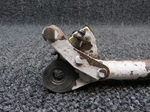 67797-004 Piper PA28R-200 Link Main Gear Truss Assembly LH