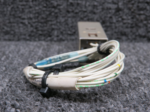 582-10A4B0C3 (Alt: 96182) Eaton Push Button Switch (Volts: 28)