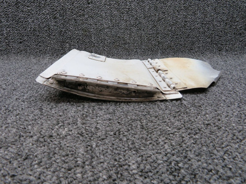 5654010-2 Cessna 414 Cowl Flap Door Assembly Inboard RH (White)