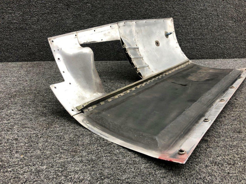 Cessna 0851170-202 USE 0851170-215 Cessna 414 Cowling Nacelle Door Lower Outboard RH