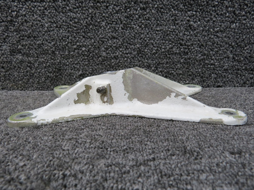 67040-012 (Cast: 67041-2) Piper PA34-200T Main Gear Fitting Forward Trunnion LH