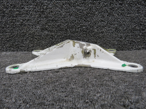 67040-013  (Cast: 67041-3) Piper PA34-200T Main Gear Fitting Forward Trunnion RH