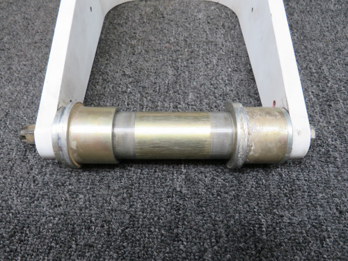 11638-003 Cirrus SR22 Nose Gear Fork Assy w Plug, Axle, & Spacer