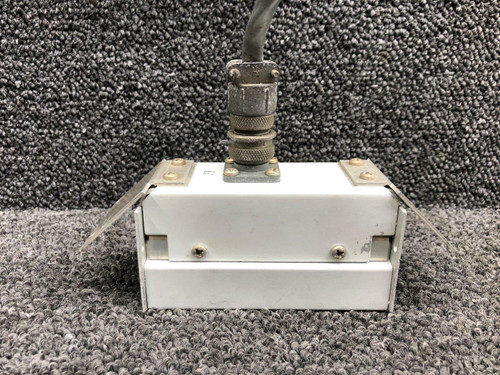 Grimes 30-1467-5 Beechcraft A36 Grimes Wing Tip Strobe Light Volts 14